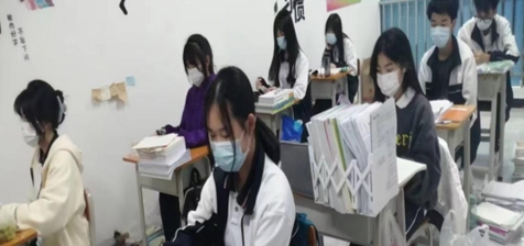 报道华青学子佳作展示