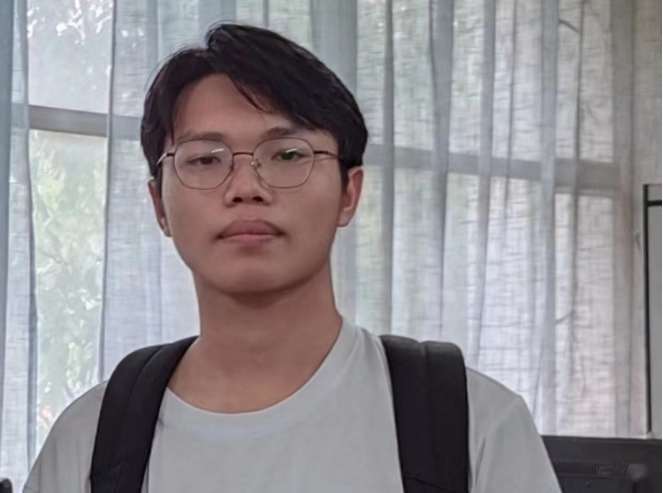 华青高考复读班关锐斌